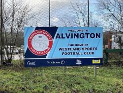 An image of Alvington Lane uploaded by joneverett
