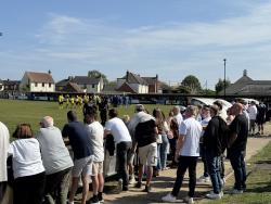 An image of Hawthorns uploaded by francis0262