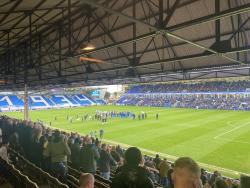 An image of London Road uploaded by ant-the-red-1