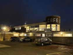 An image of Queen Elizabeth II Stadium uploaded by francis0262